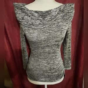 IZ Beyer Size XS Off The Shoulder Gray Sweater